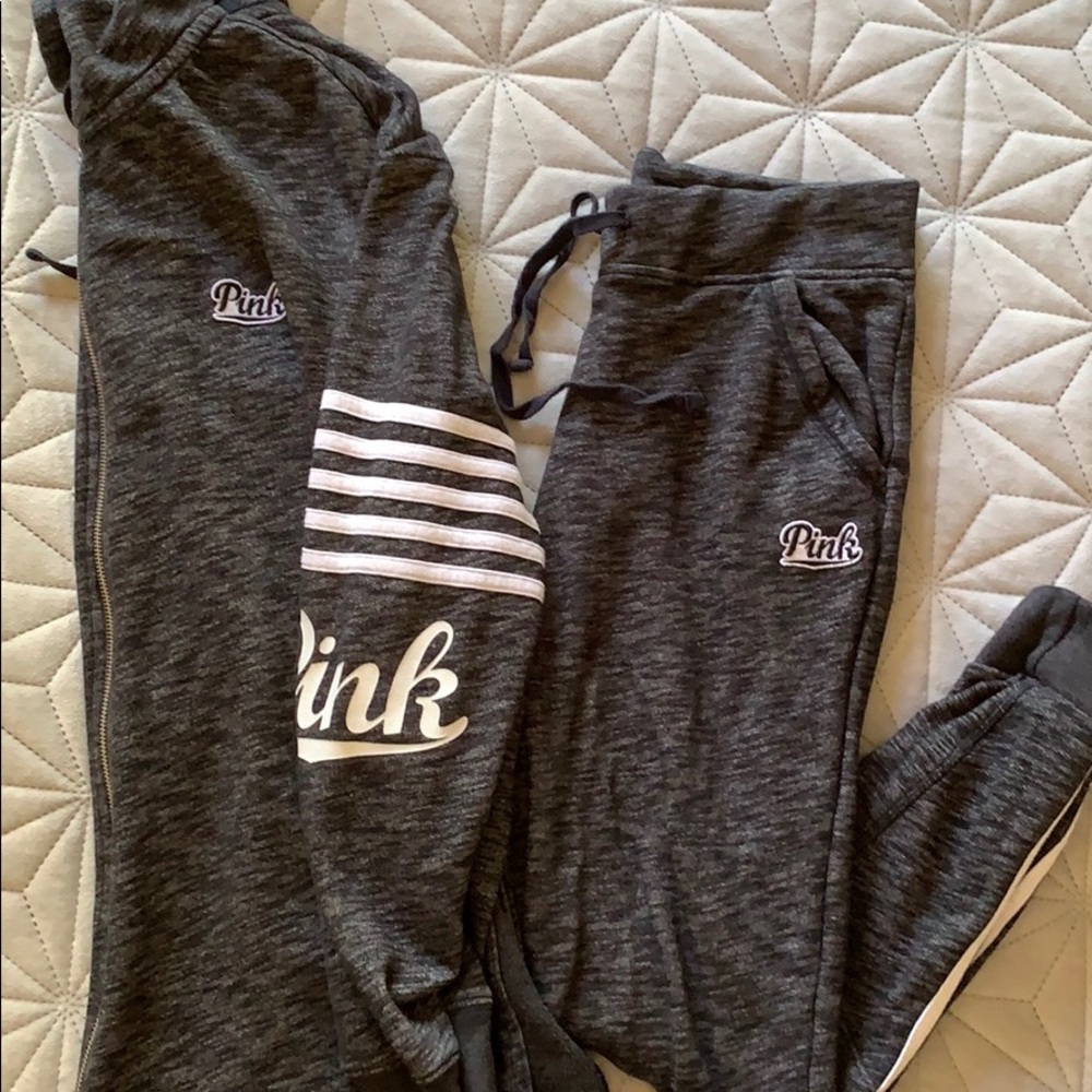 VS Pink sweat suit